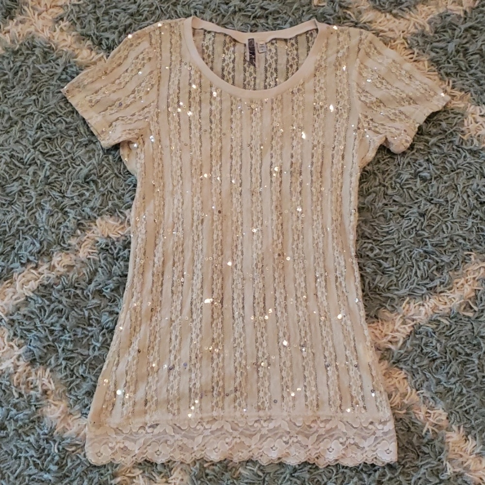 BKE by Buckle lace top size large